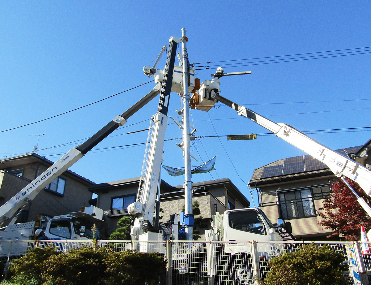 電柱工事